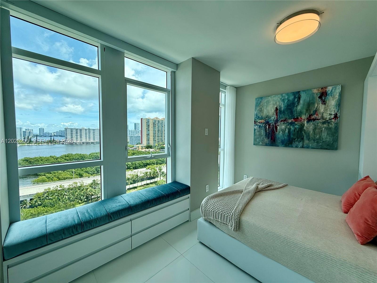 400 Sunny Isles #1404, Sunny Isles Beach FL 33160