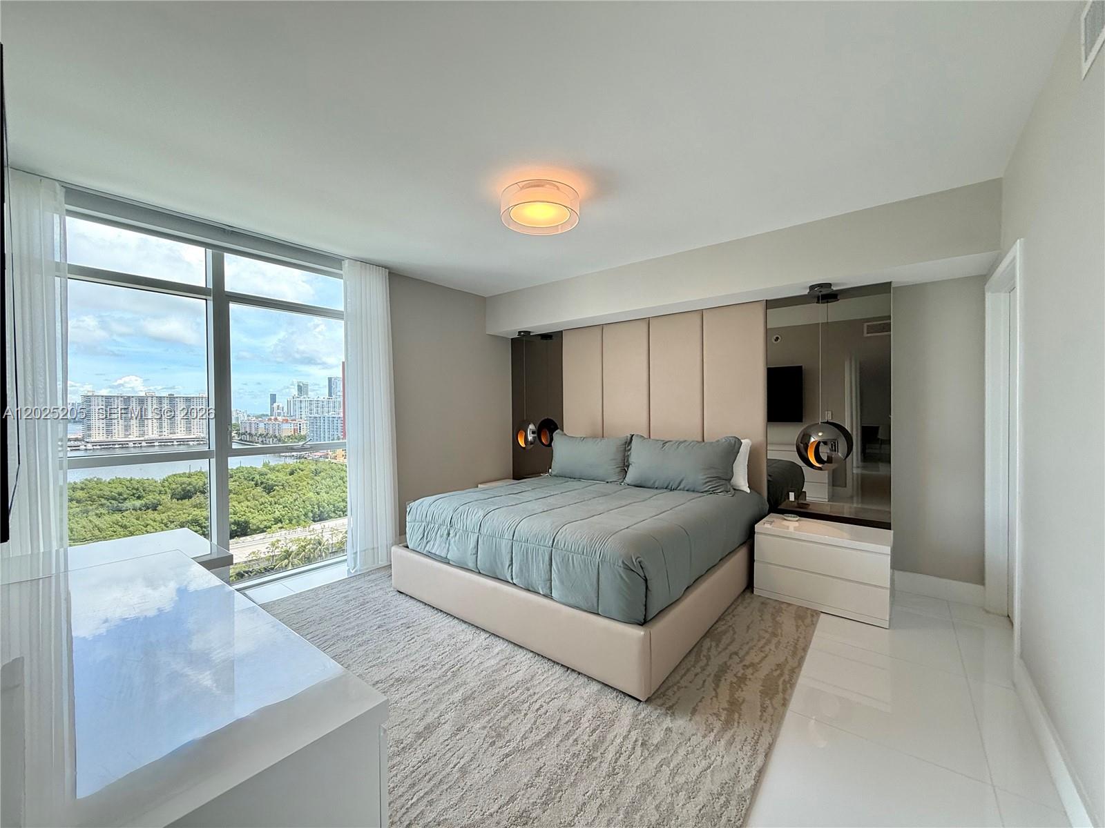 400 Sunny Isles #1404, Sunny Isles Beach FL 33160