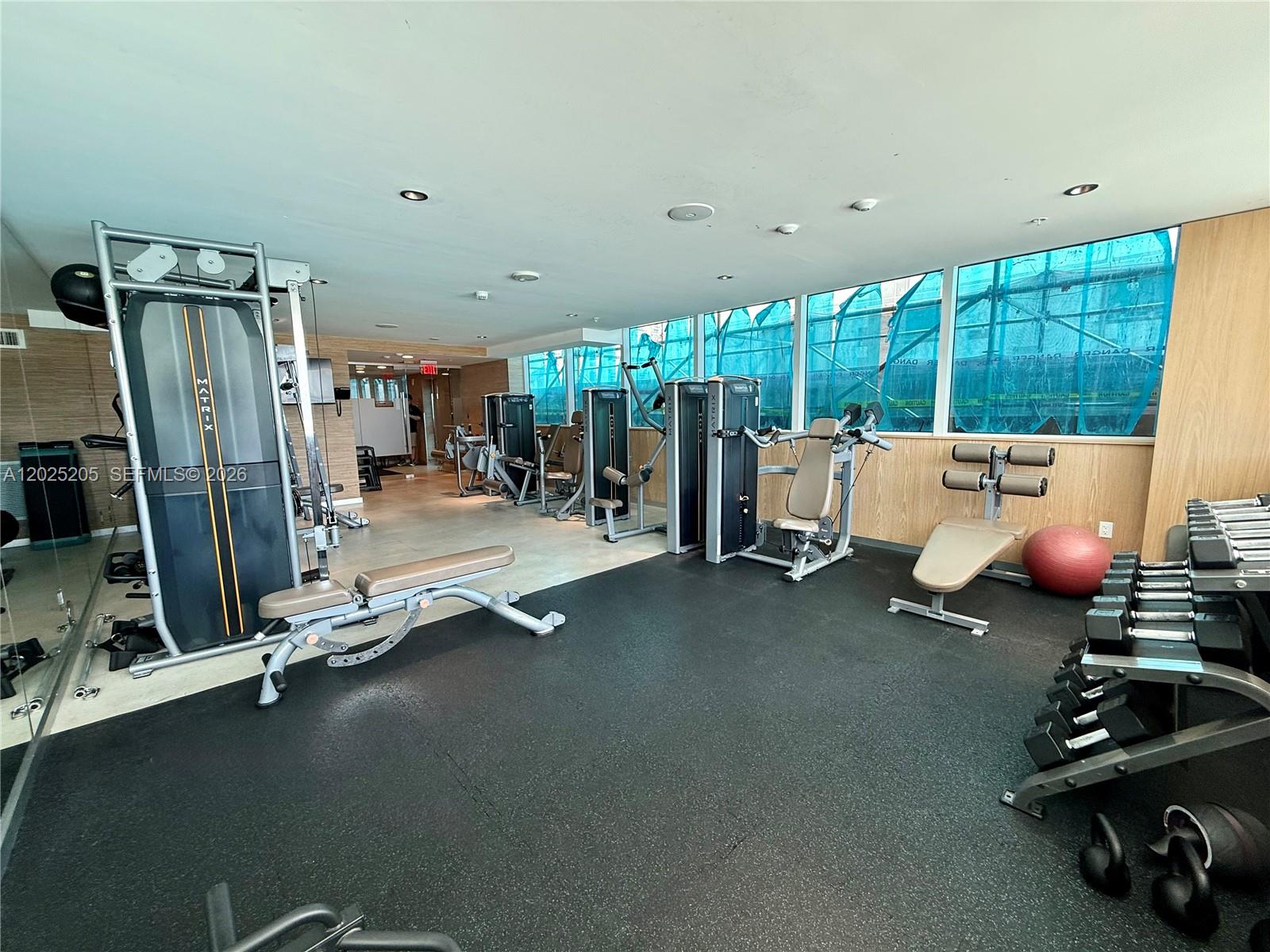400 Sunny Isles #1404, Sunny Isles Beach FL 33160