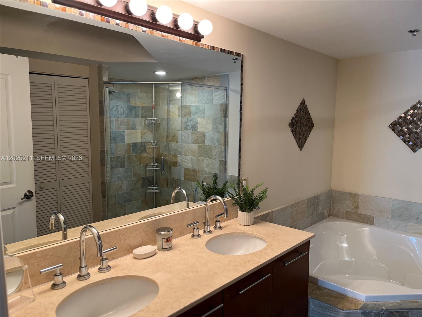 2681 N Flamingo Rd #303S, Sunrise FL 33323
