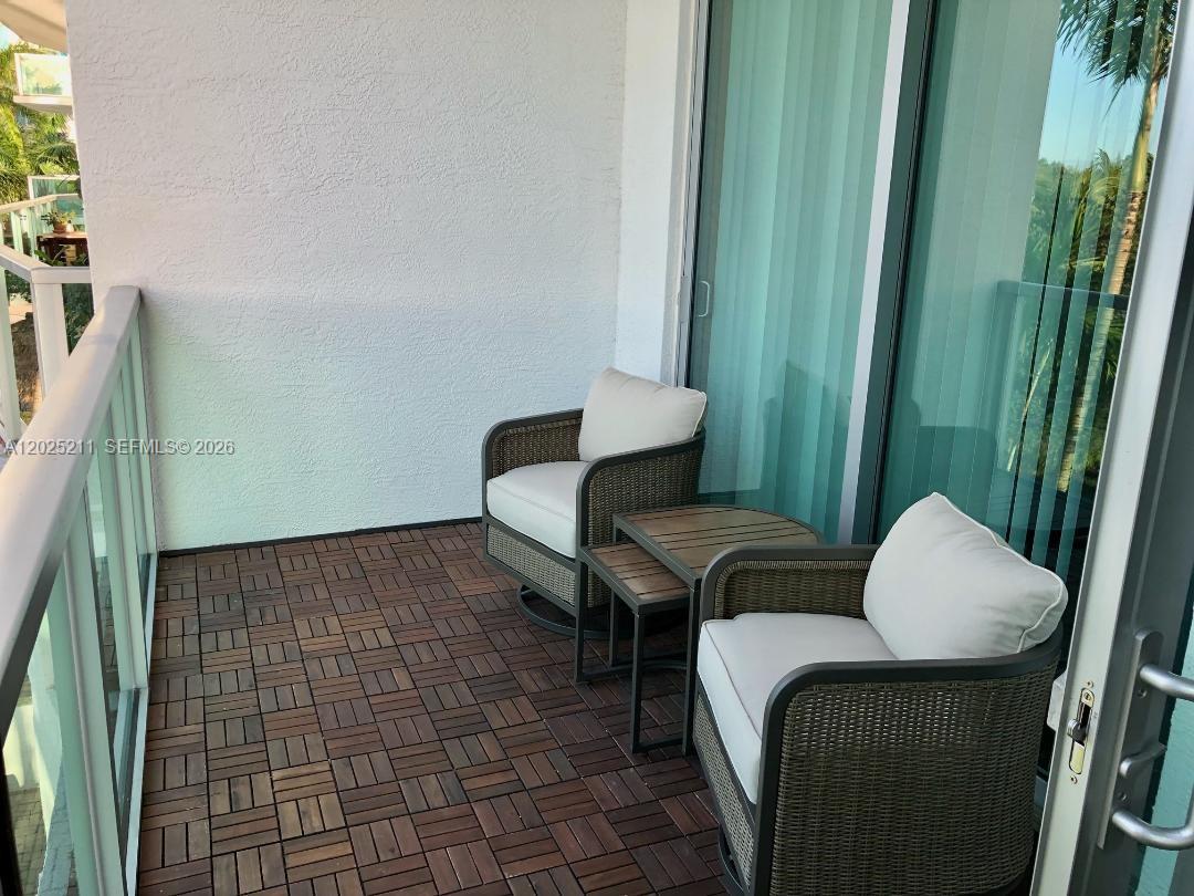 2681 N Flamingo Rd #303S, Sunrise FL 33323