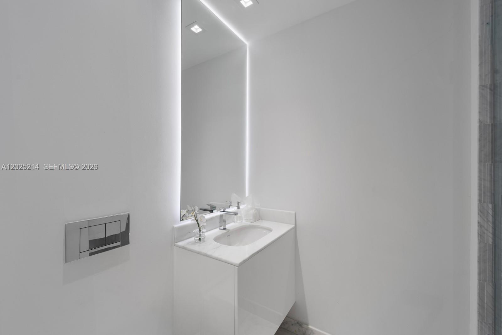 10203 Collins Ave #403, Bal Harbour FL 33154