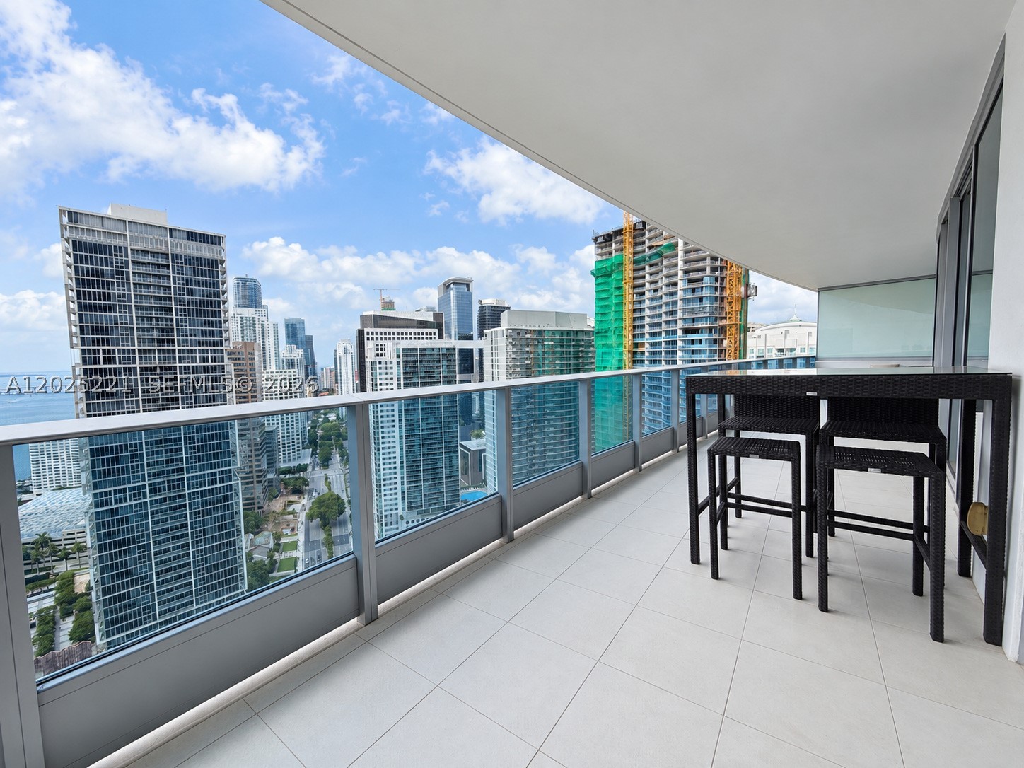 200 Biscayne Boulevard Way #4104, Miami FL 33131