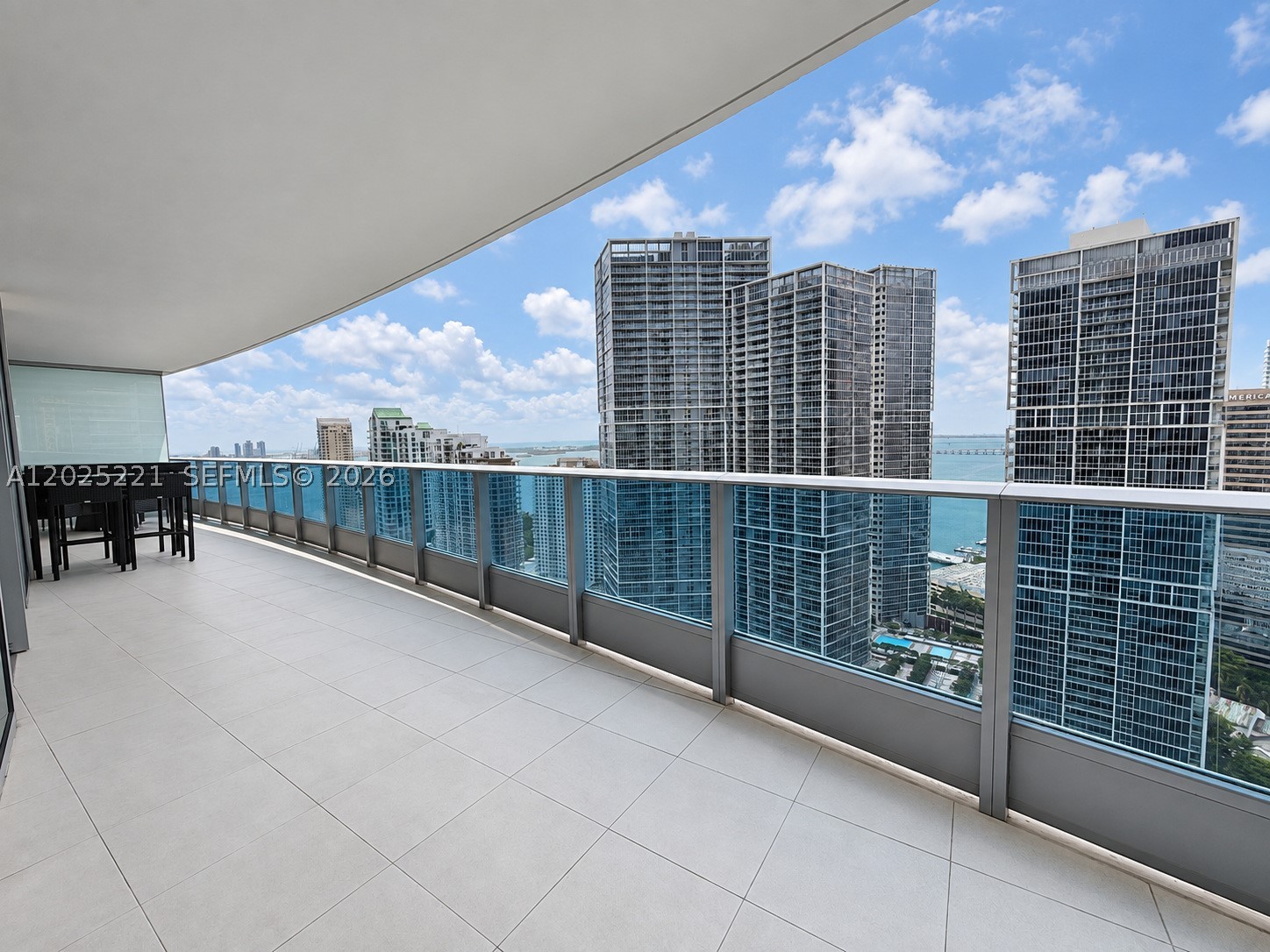 200 Biscayne Boulevard Way #4104, Miami FL 33131