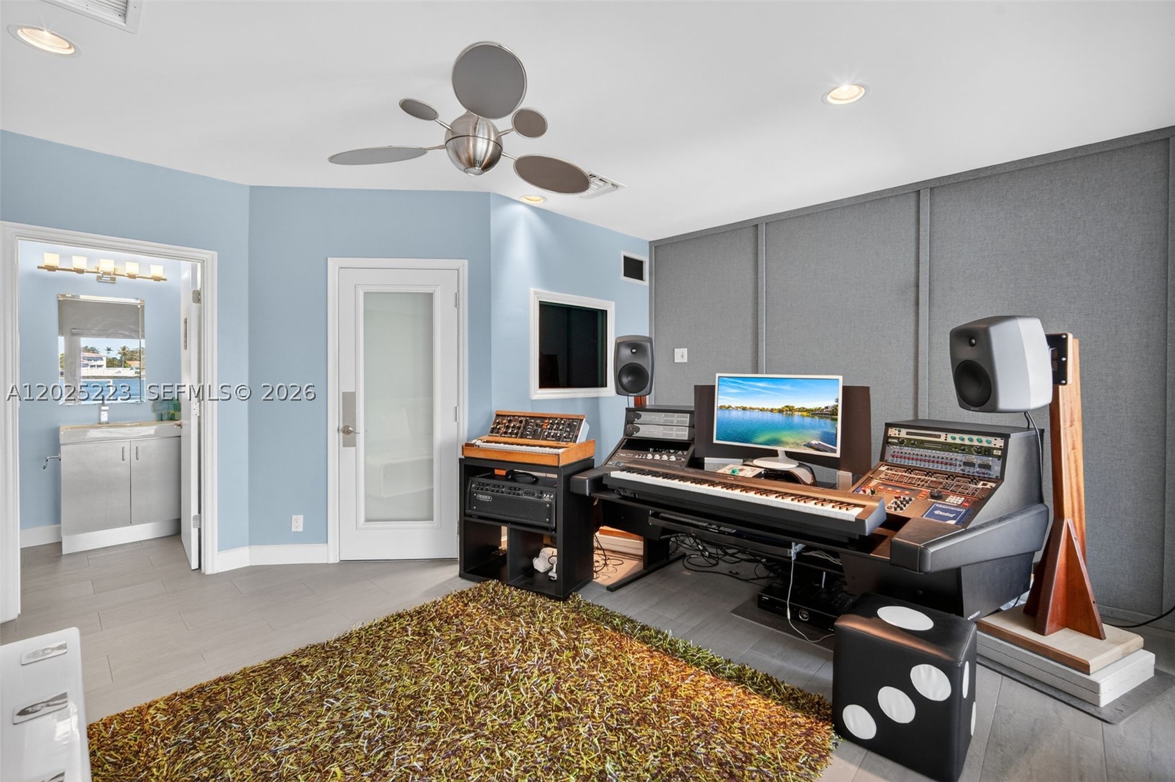 2091 NE 191st Dr, North Miami Beach FL 33179
