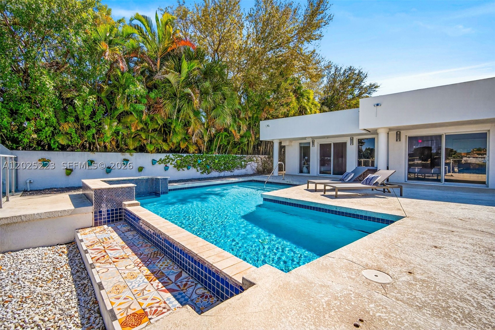 2091 NE 191st Dr, North Miami Beach FL 33179