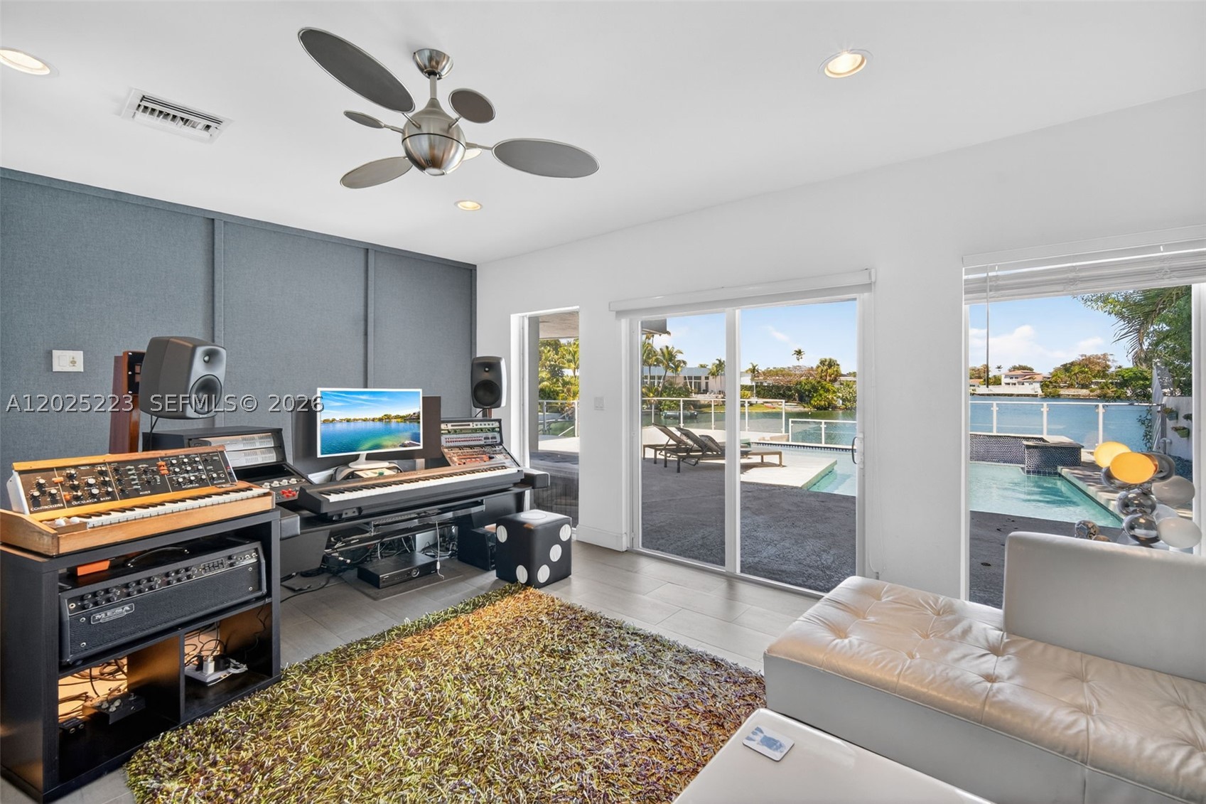 2091 NE 191st Dr, North Miami Beach FL 33179