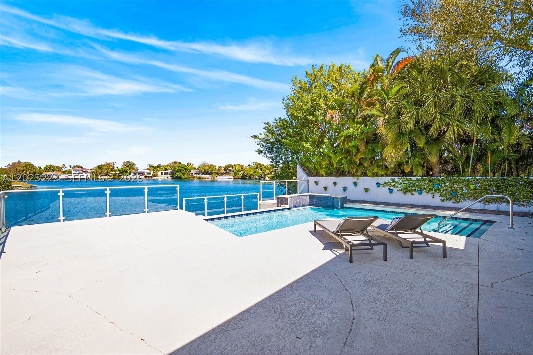 2091 NE 191st Dr, North Miami Beach FL 33179