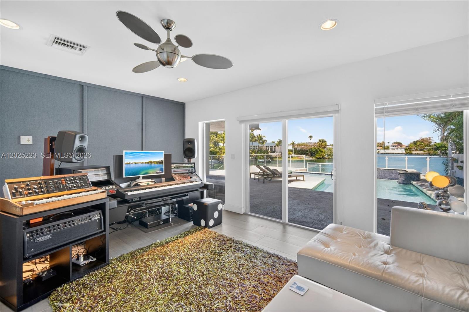 2091 NE 191st Dr, North Miami Beach FL 33179