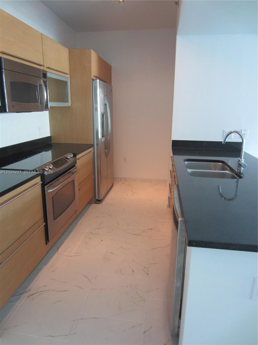 951 BRICKELL AV #3401, Miami FL 33131