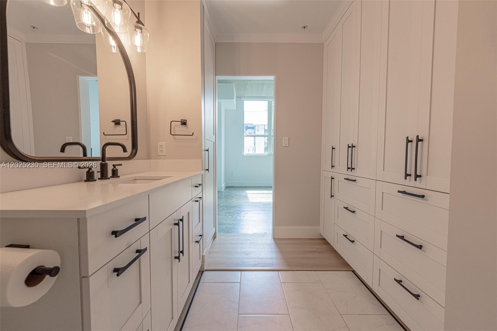 133 NE 2nd Ave #312, Miami FL 33132
