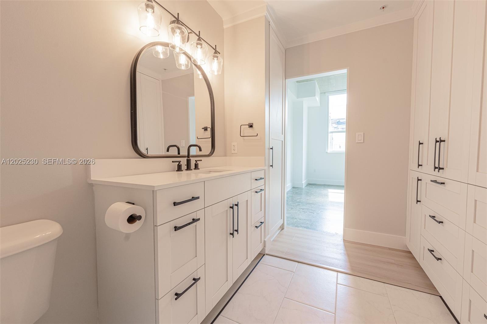 133 NE 2nd Ave #312, Miami FL 33132