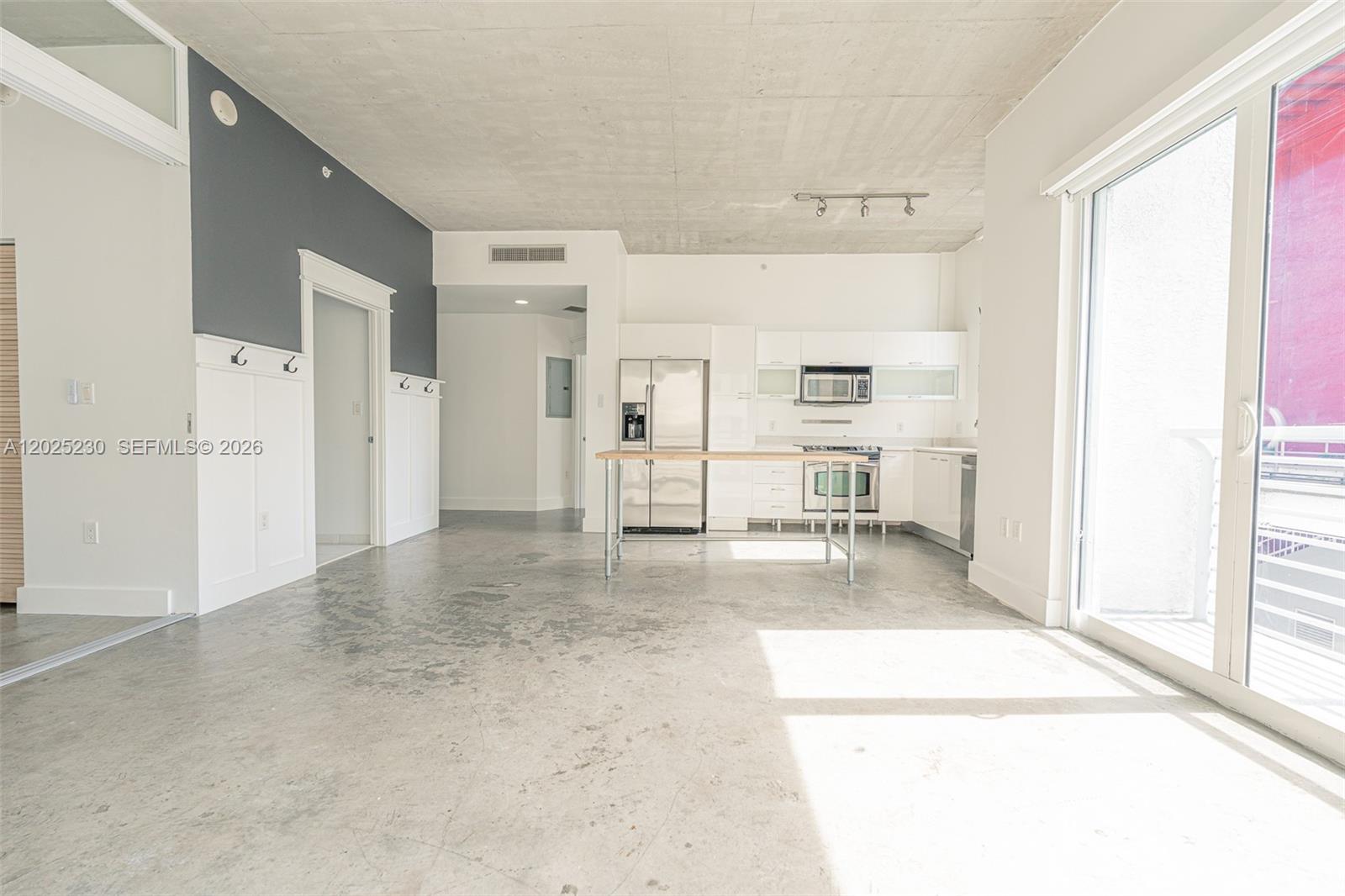 133 NE 2nd Ave #312, Miami FL 33132