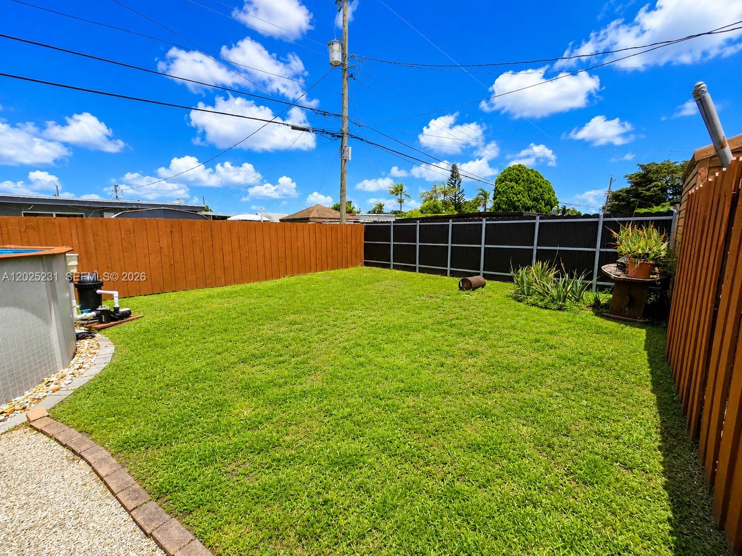 11425 SW 43rd Ter, Miami FL 33165