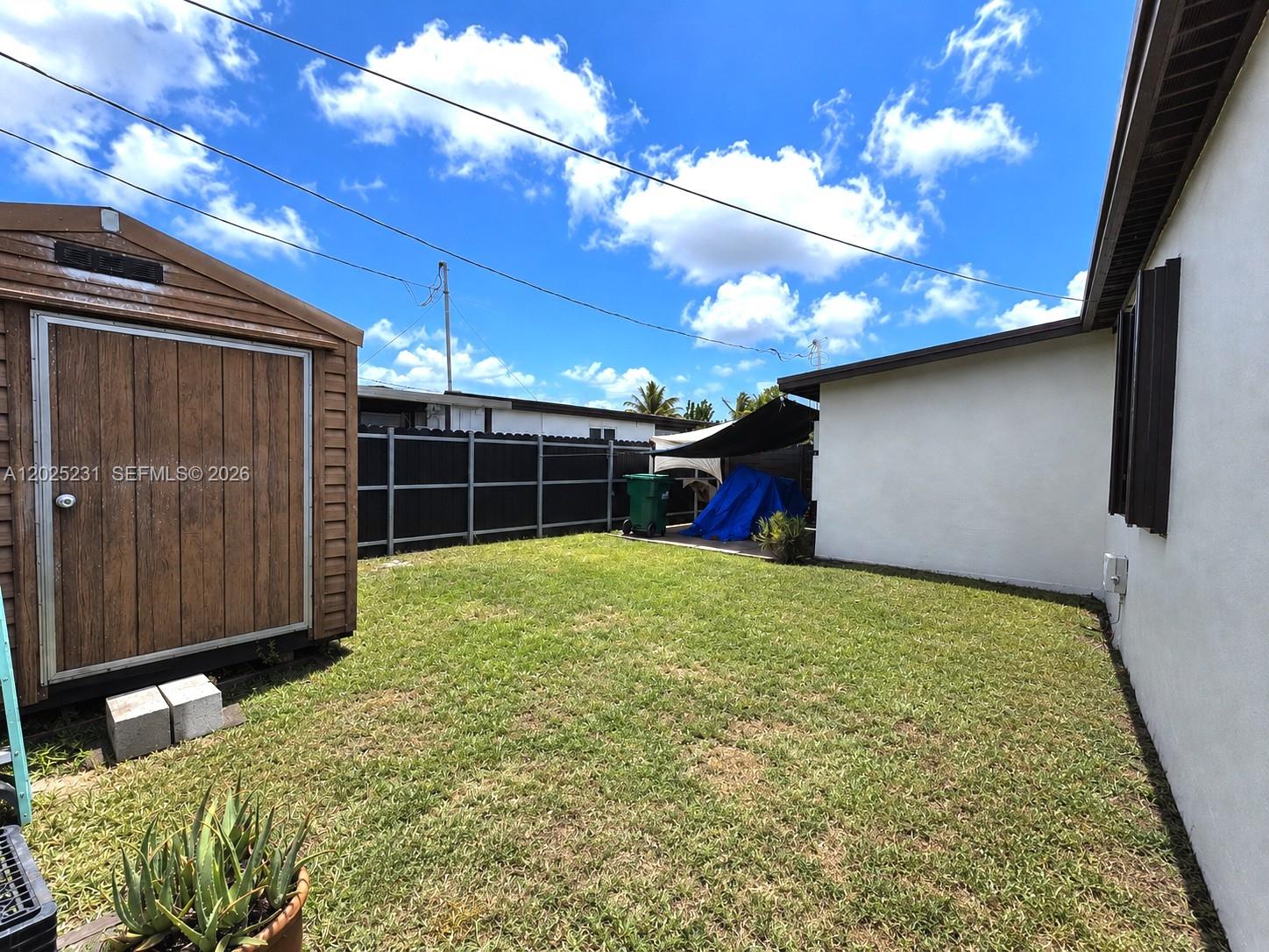 11425 SW 43rd Ter, Miami FL 33165