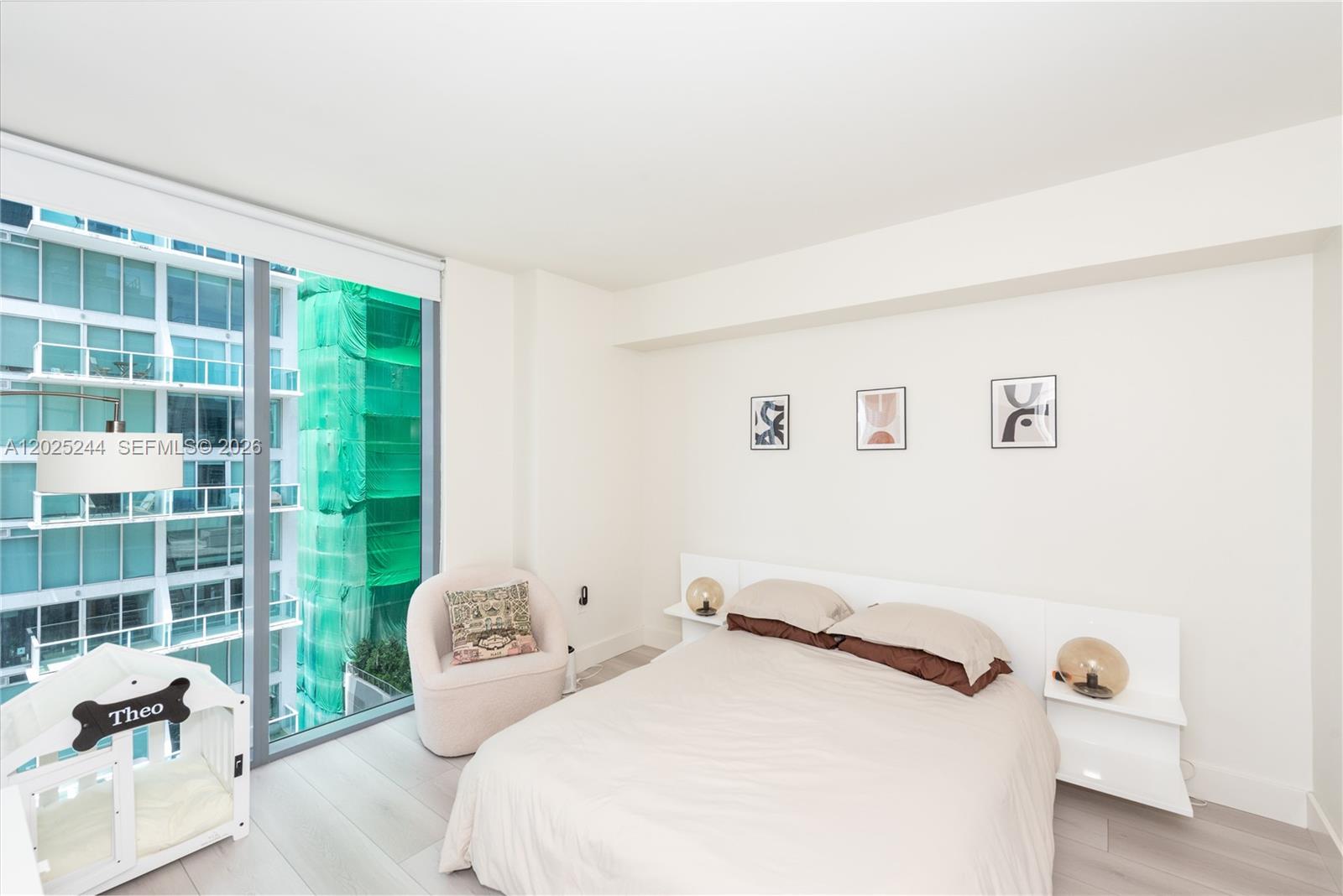 31 SE 6th St #2506, Miami FL 33131