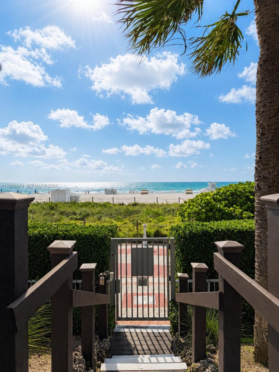 3737 Collins Ave #S-1003, Miami Beach FL 33140