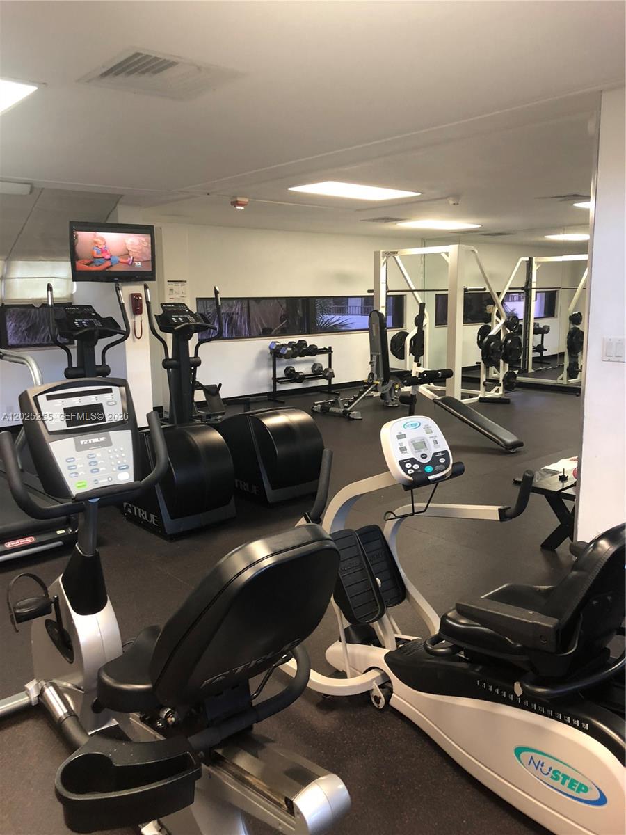 201 Crandon Blvd #1027, Key Biscayne FL 33149