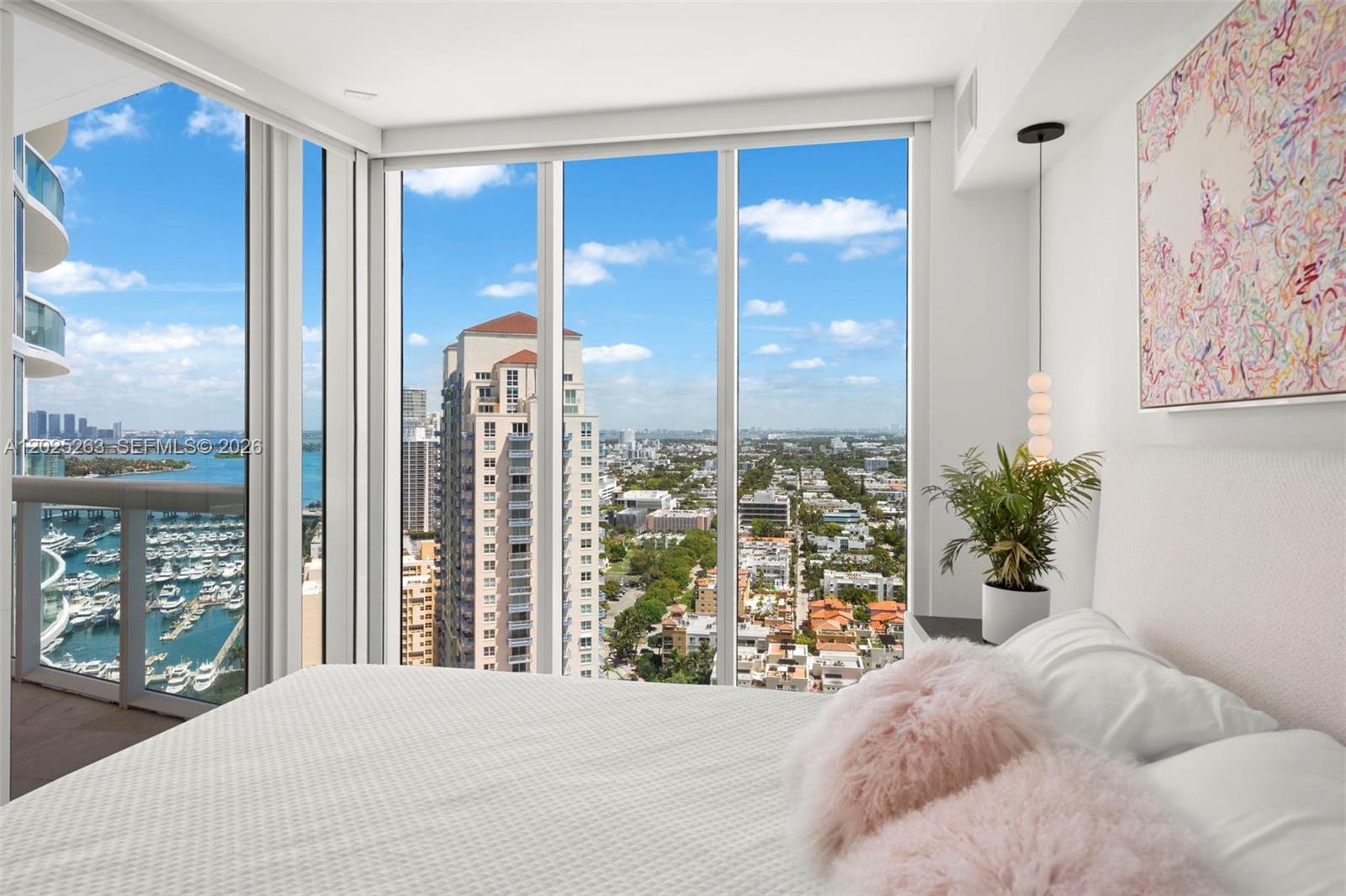 1000 S Pointe Dr #2803, Miami Beach FL 33139