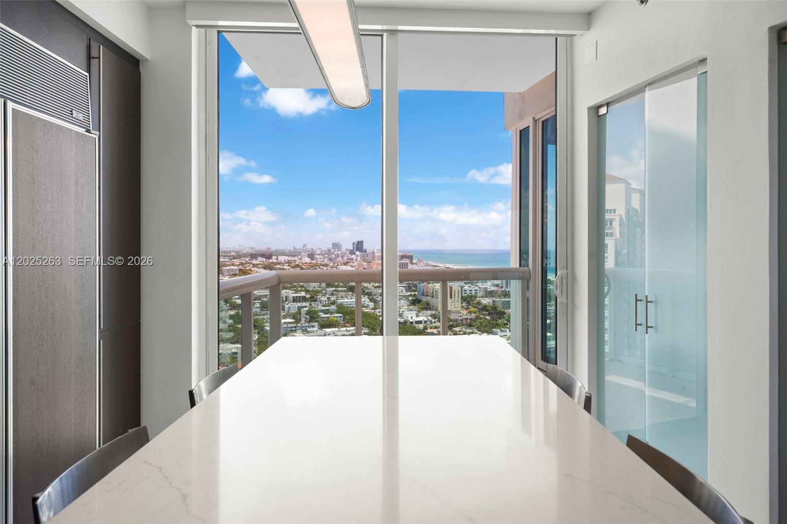 1000 S Pointe Dr #2803, Miami Beach FL 33139
