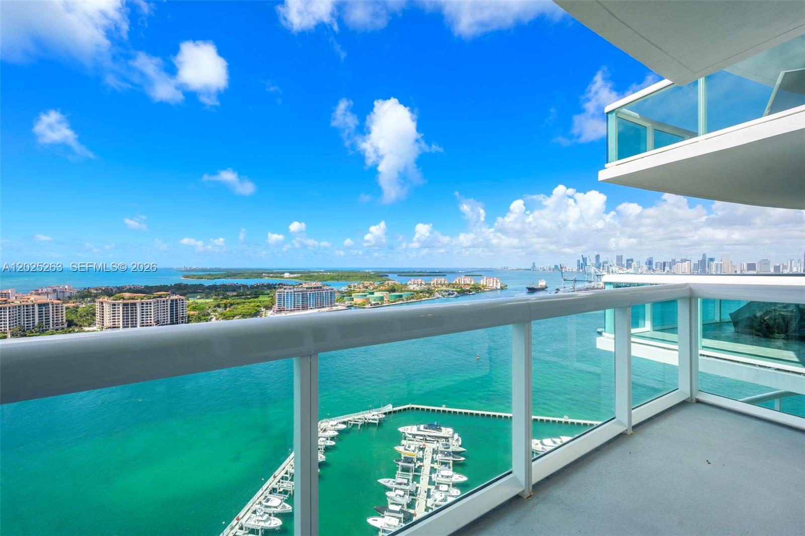 1000 S Pointe Dr #2803, Miami Beach FL 33139