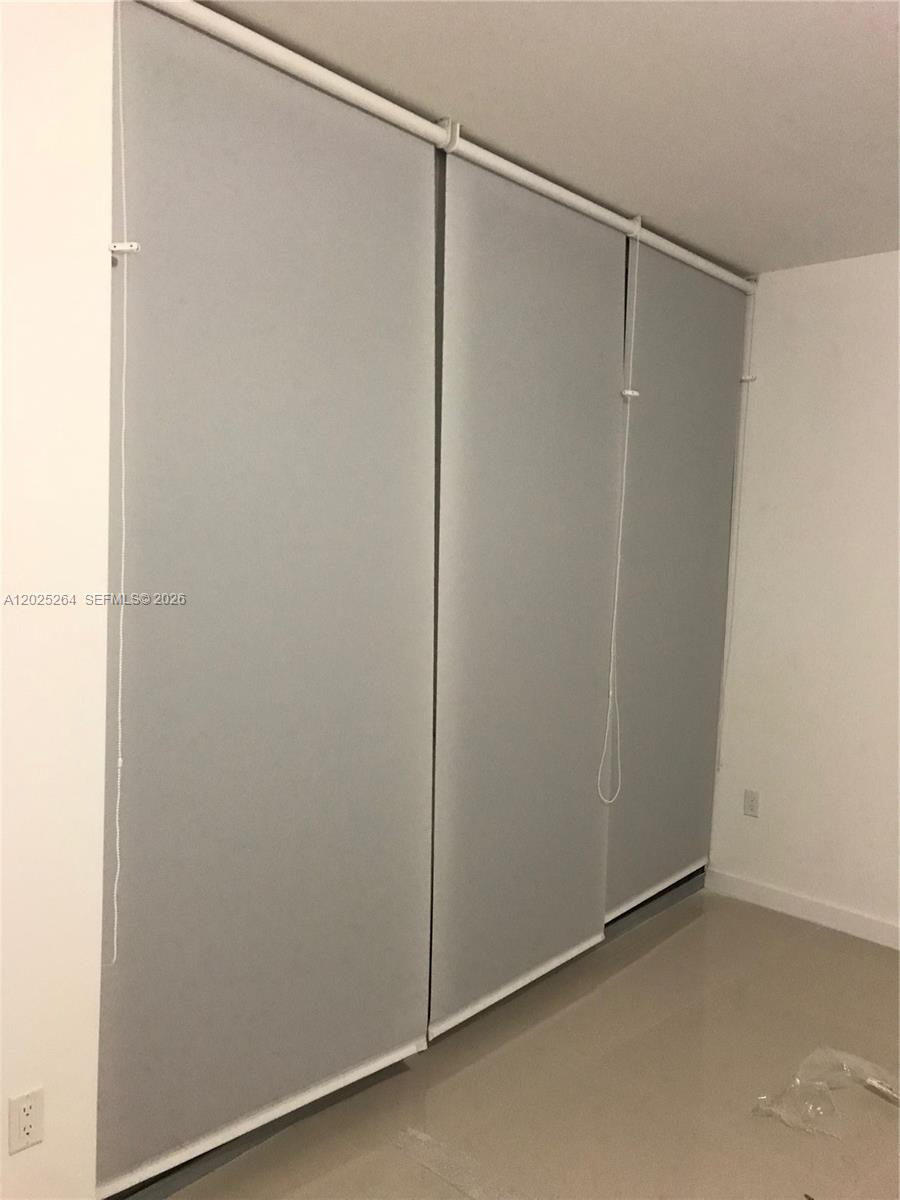 488 NE 18th St #3002, Miami FL 33132