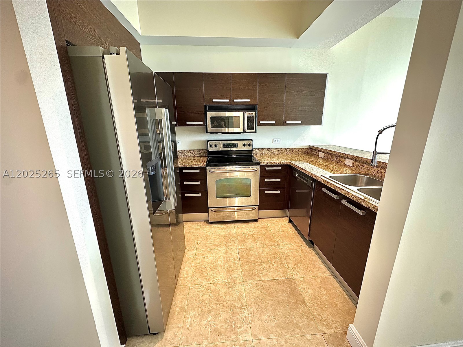 2525 SW 3rd Ave #705, Miami FL 33129