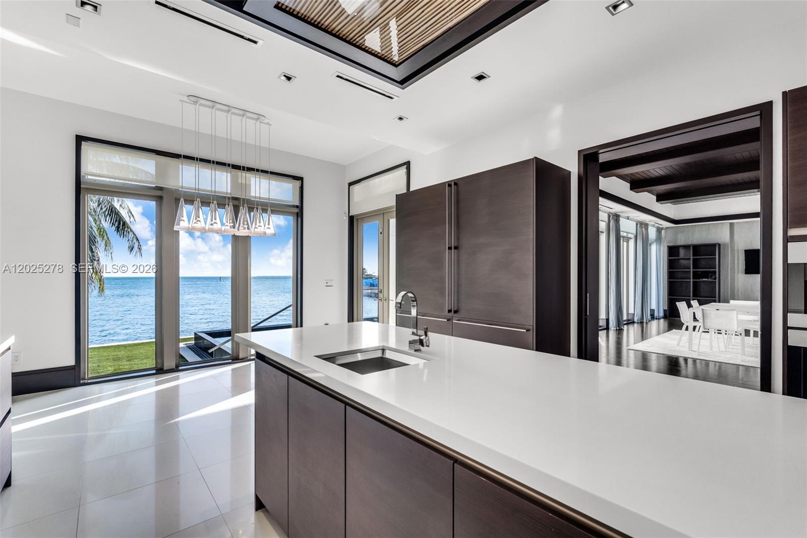 760 S Mashta Dr, Key Biscayne FL 33149