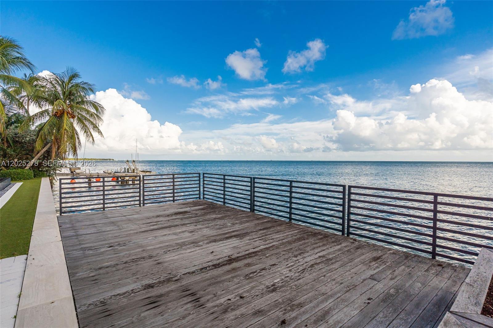 760 S Mashta Dr, Key Biscayne FL 33149