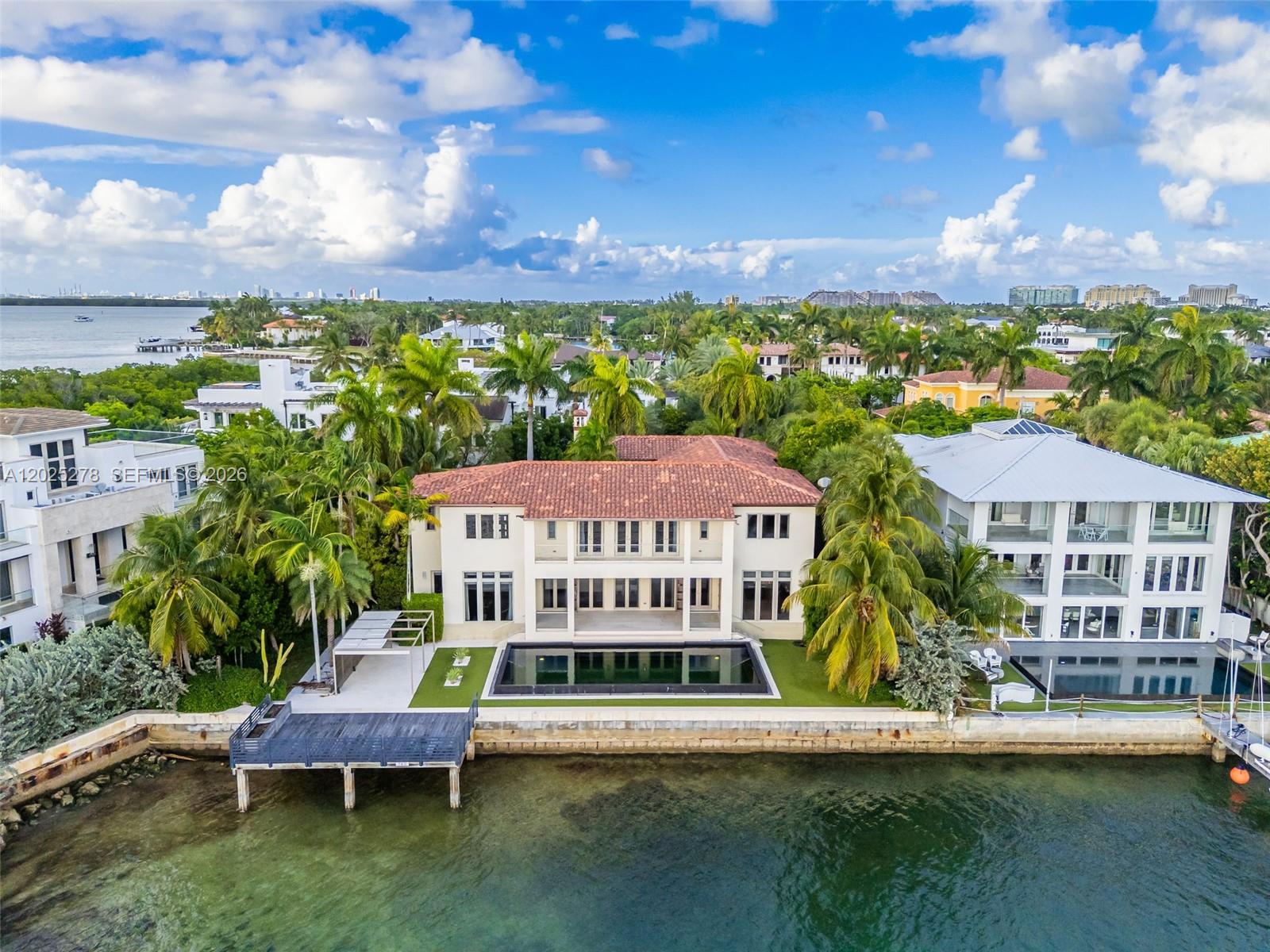760 S Mashta Dr, Key Biscayne FL 33149