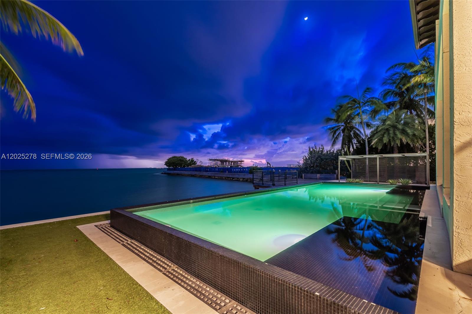 760 S Mashta Dr, Key Biscayne FL 33149