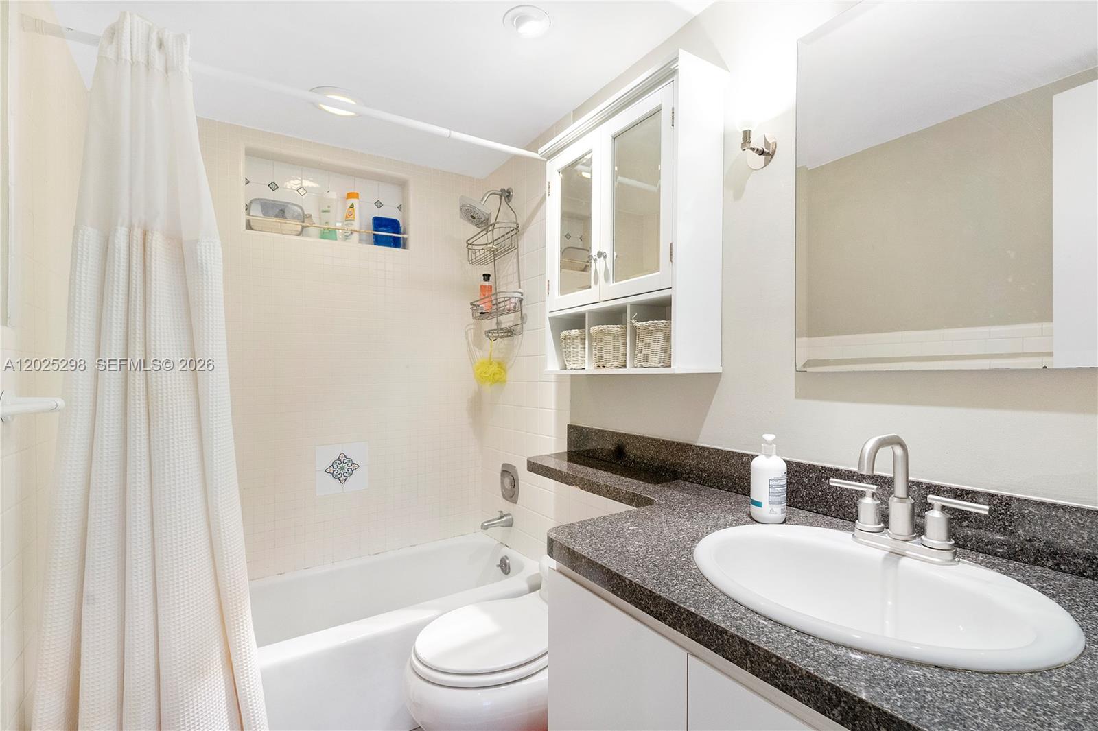 1150 Madruga Ave #A204, Coral Gables FL 33146