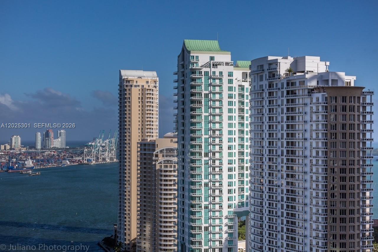 200 Biscayne Boulevard Way #3102, Miami FL 33131