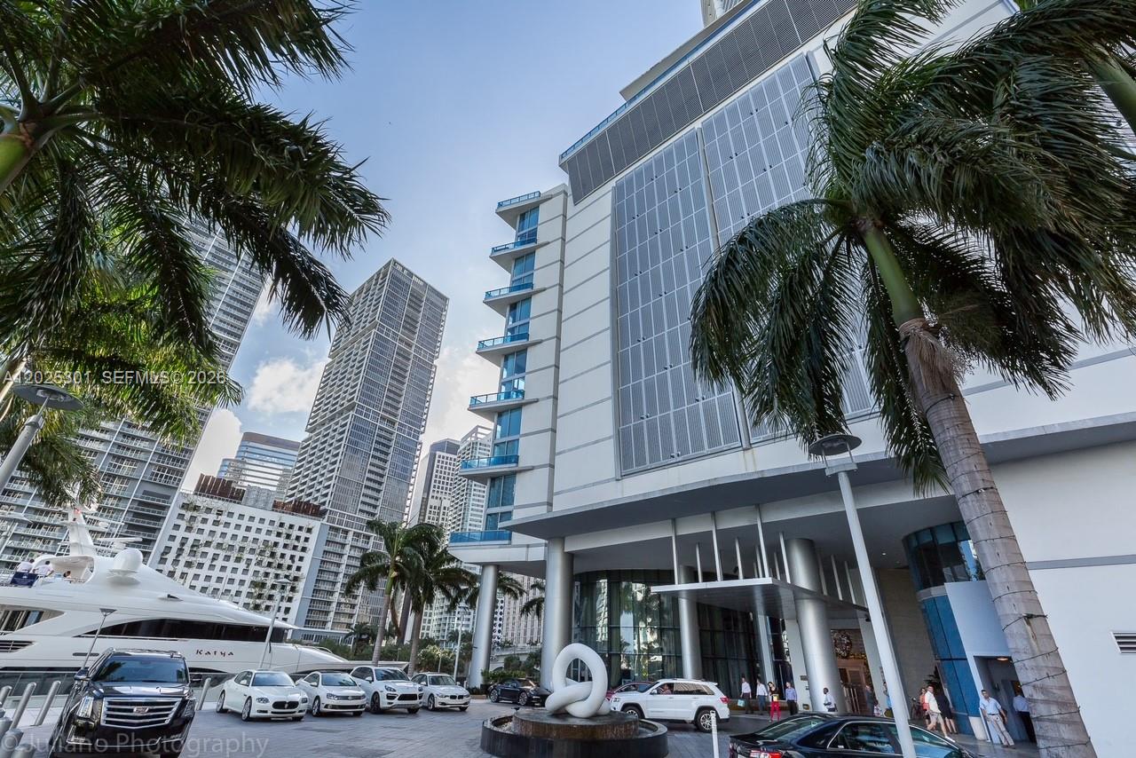 200 Biscayne Boulevard Way #3102, Miami FL 33131