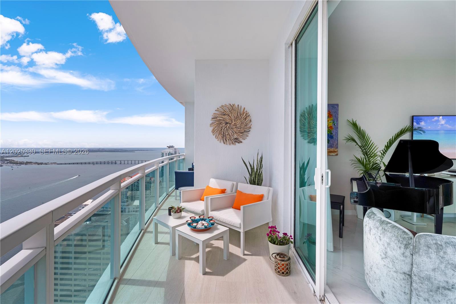 950 Brickell Bay Dr #5210, Miami FL 33131