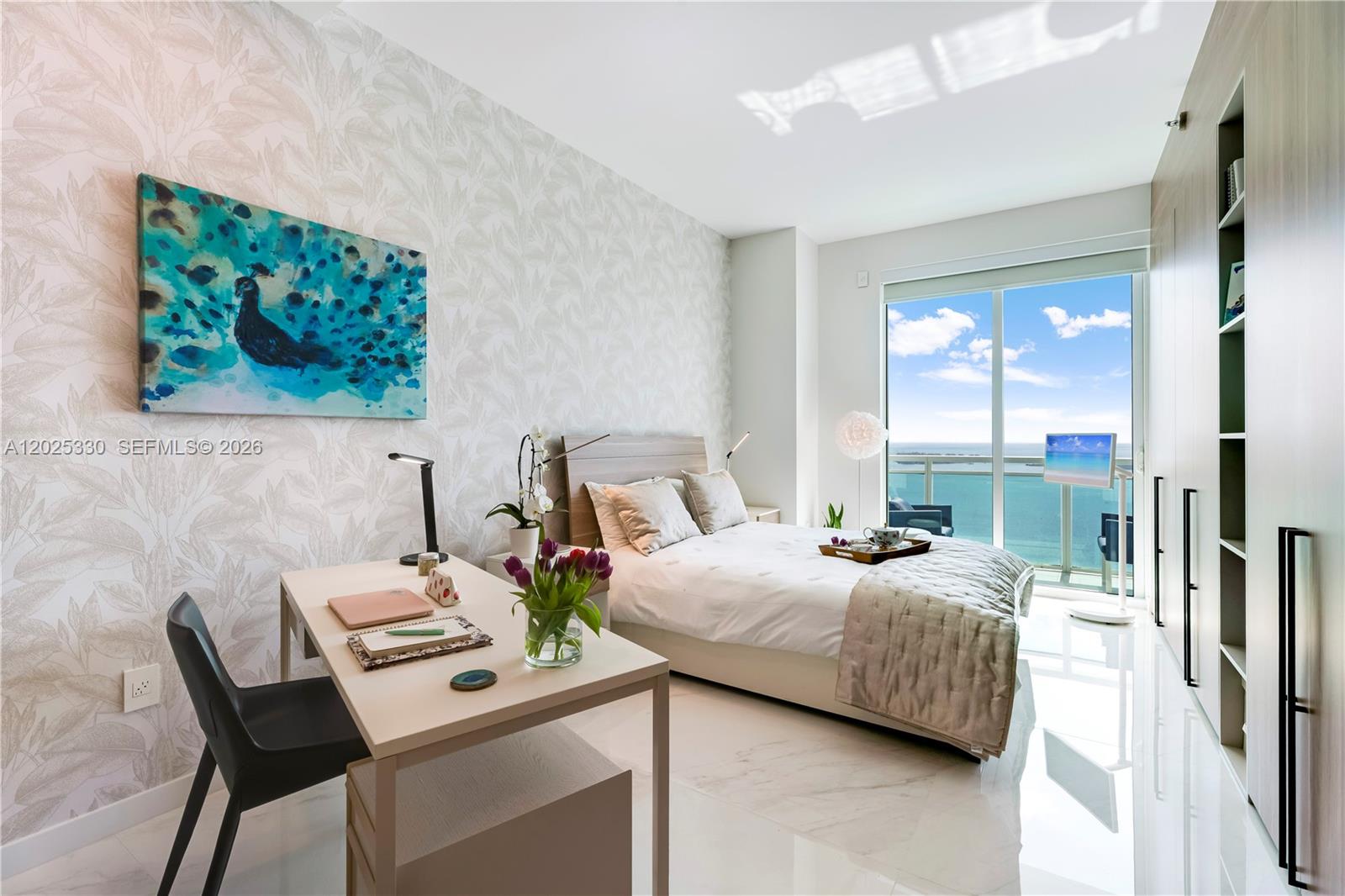950 Brickell Bay Dr #5210, Miami FL 33131