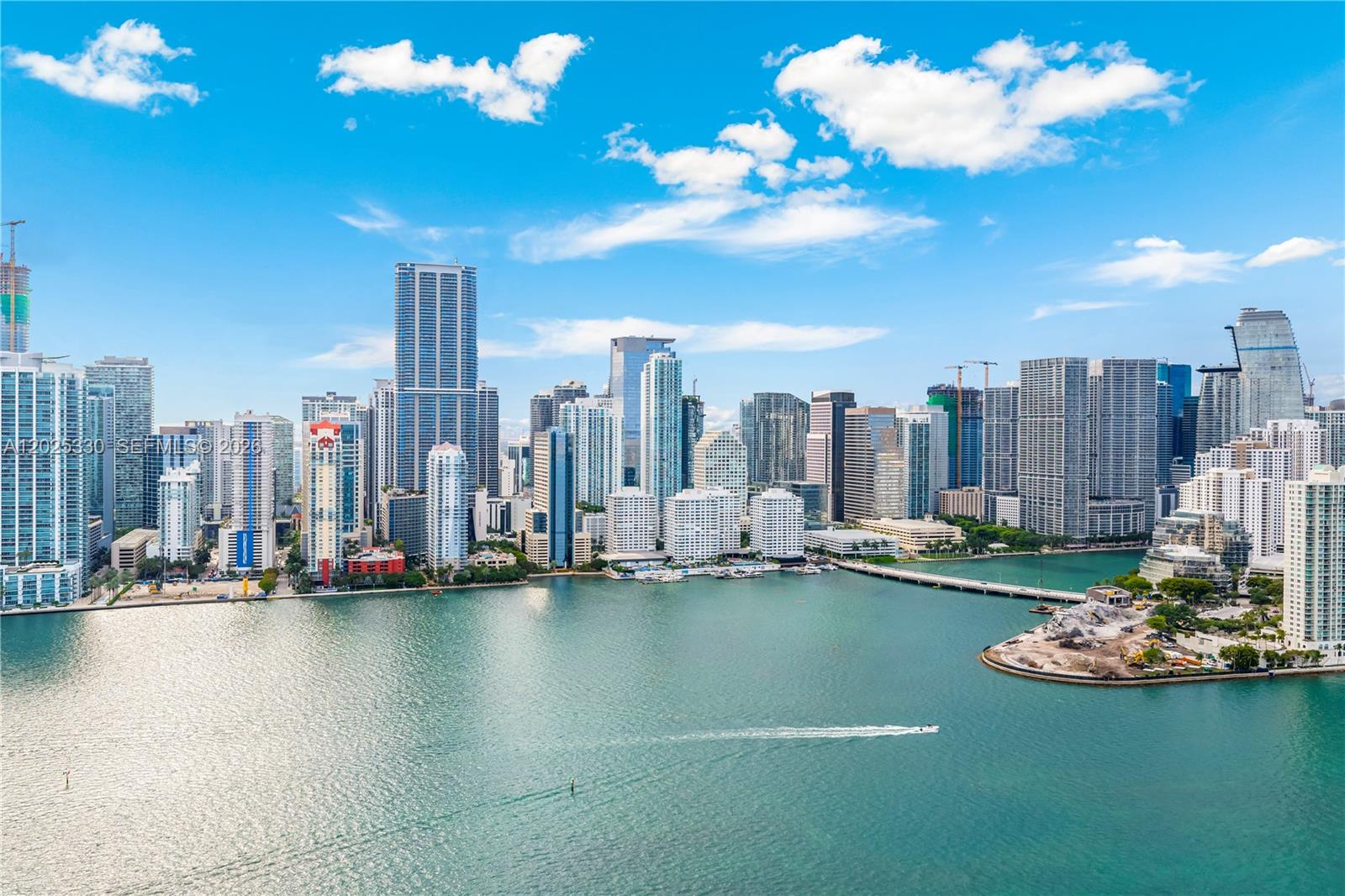 950 Brickell Bay Dr #5210, Miami FL 33131