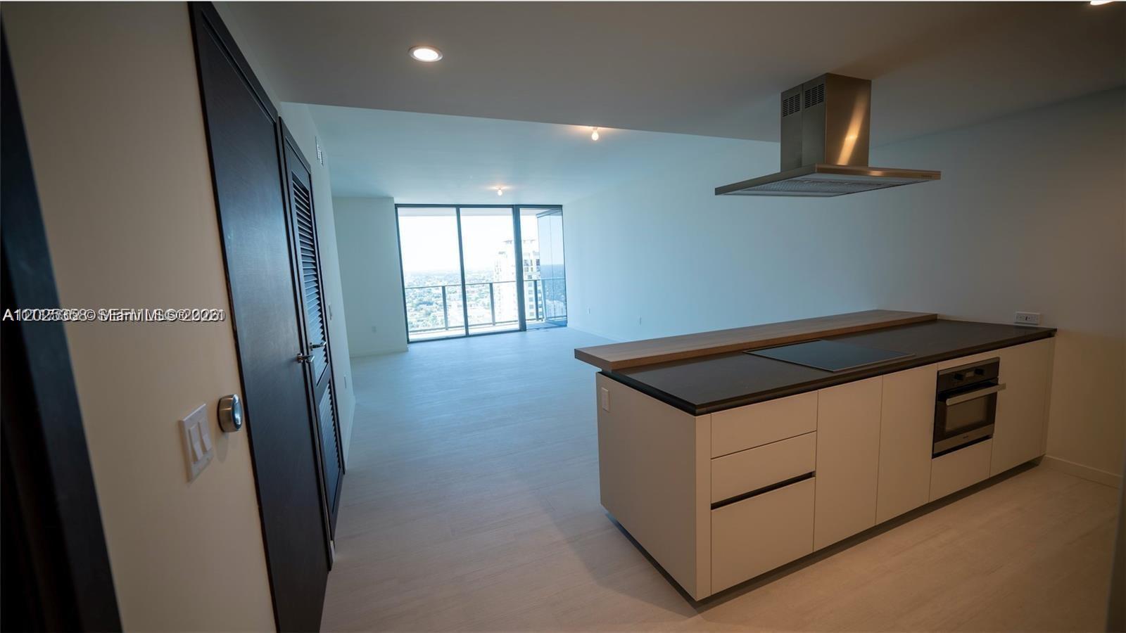 1000 Brickell Plz #3411, Miami FL 33131