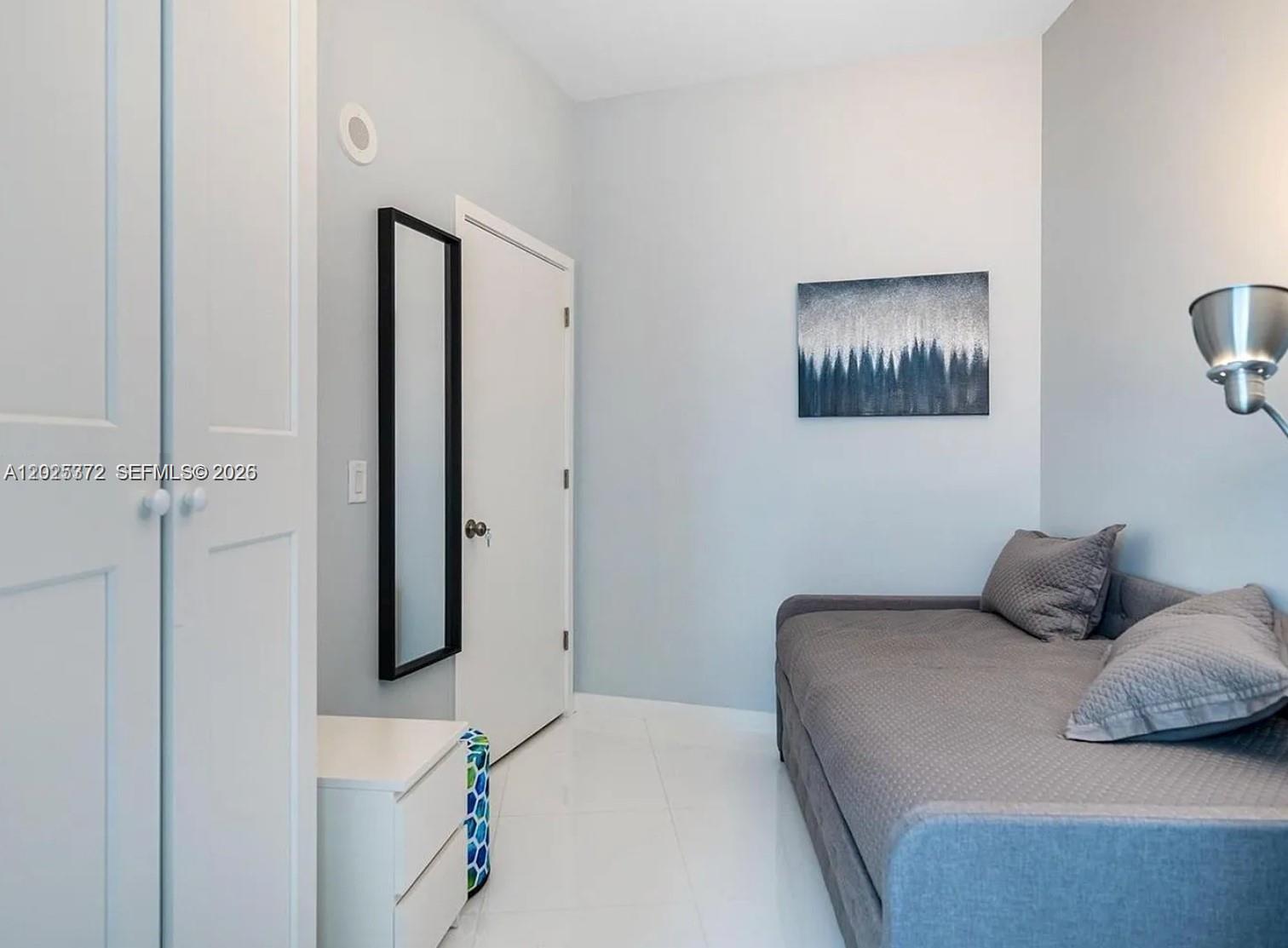 851 NE 1st Ave #3909, Miami FL 33132