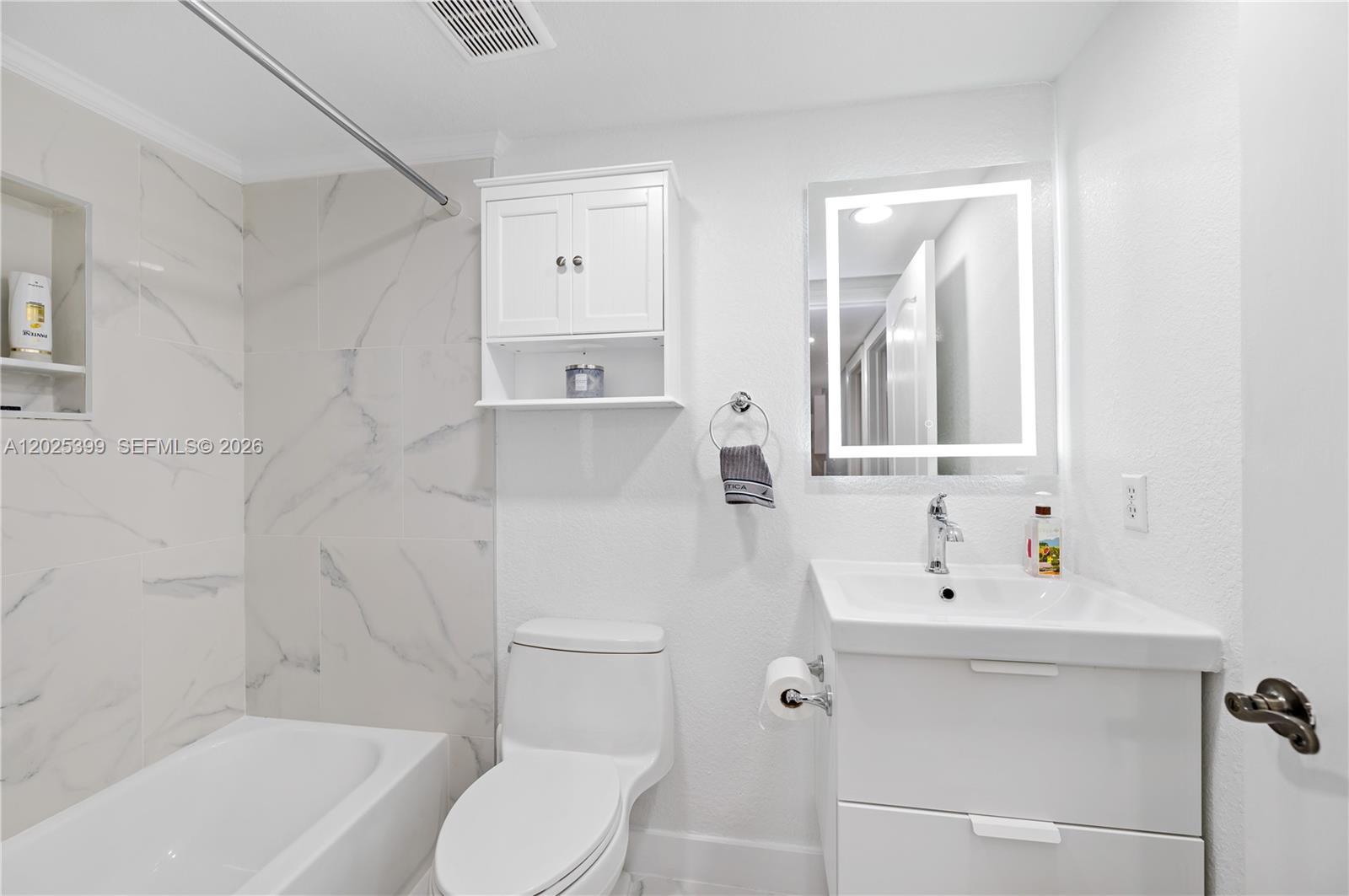9046 NW 121st Ter #90, Hialeah Gardens FL 33018