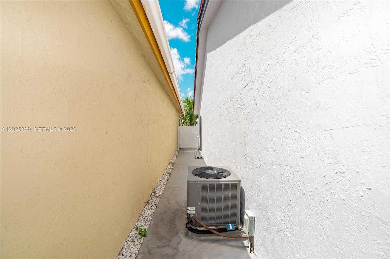 9046 NW 121st Ter #90, Hialeah Gardens FL 33018