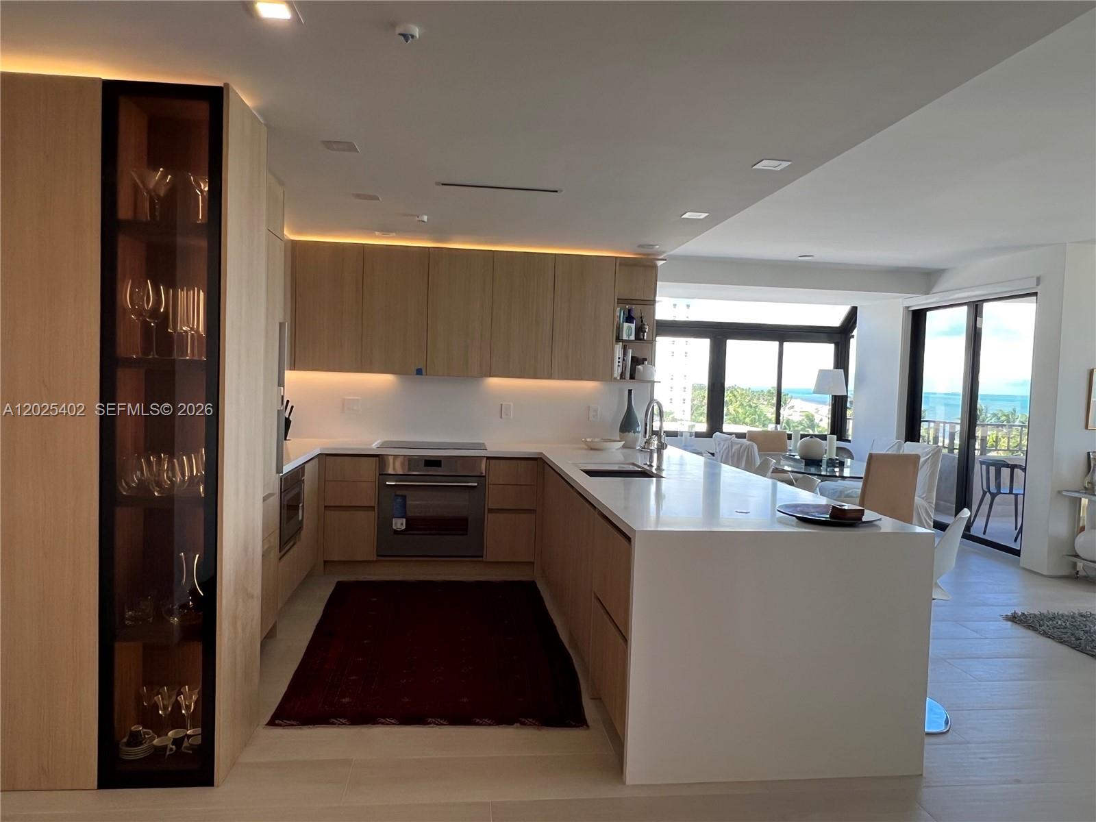201 Crandon Blvd #642, Key Biscayne FL 33149