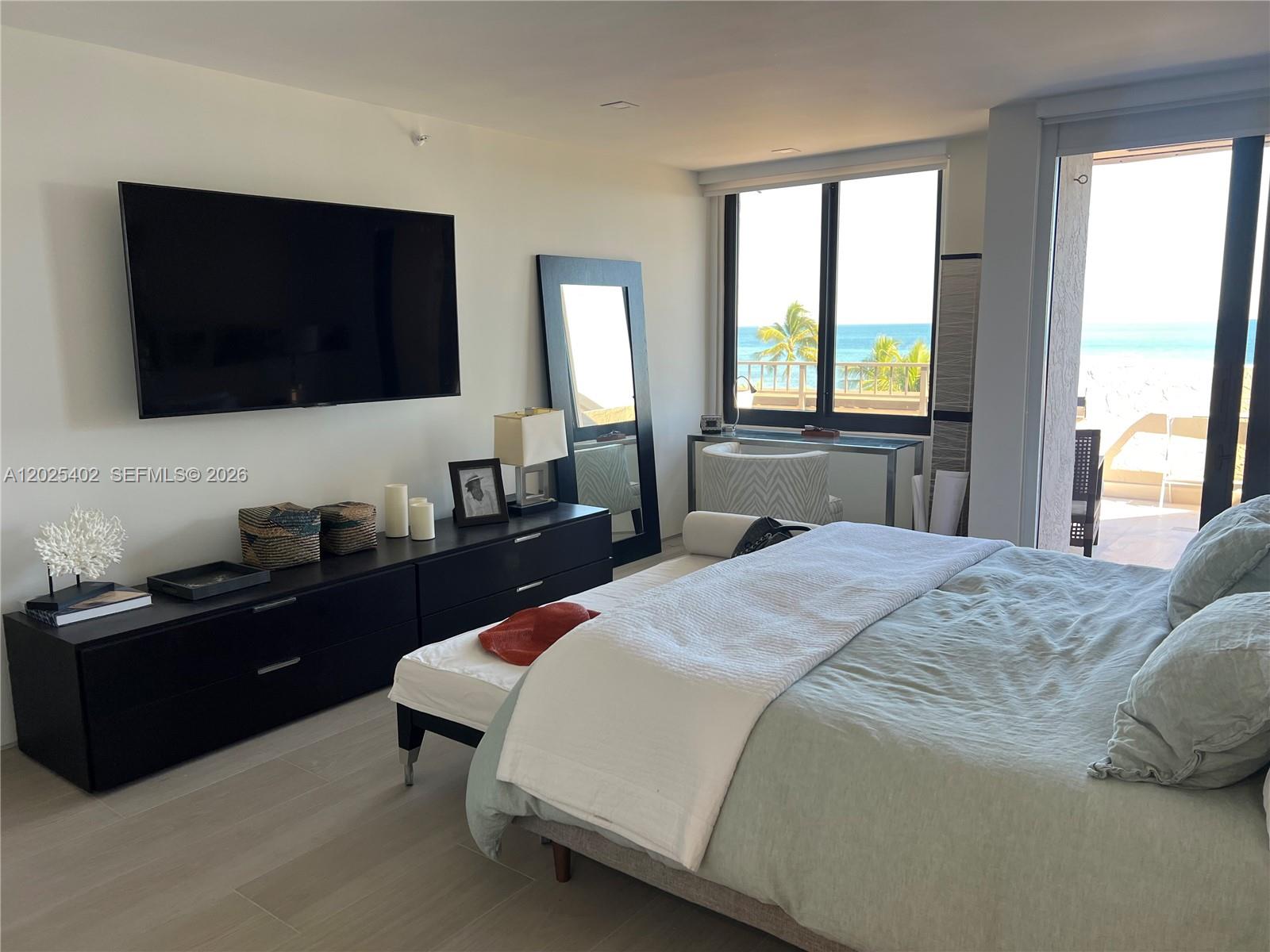 201 Crandon Blvd #642, Key Biscayne FL 33149