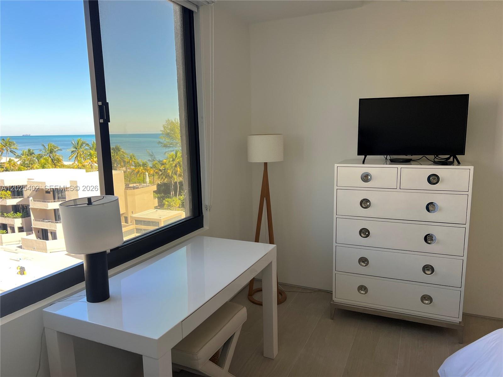 201 Crandon Blvd #642, Key Biscayne FL 33149