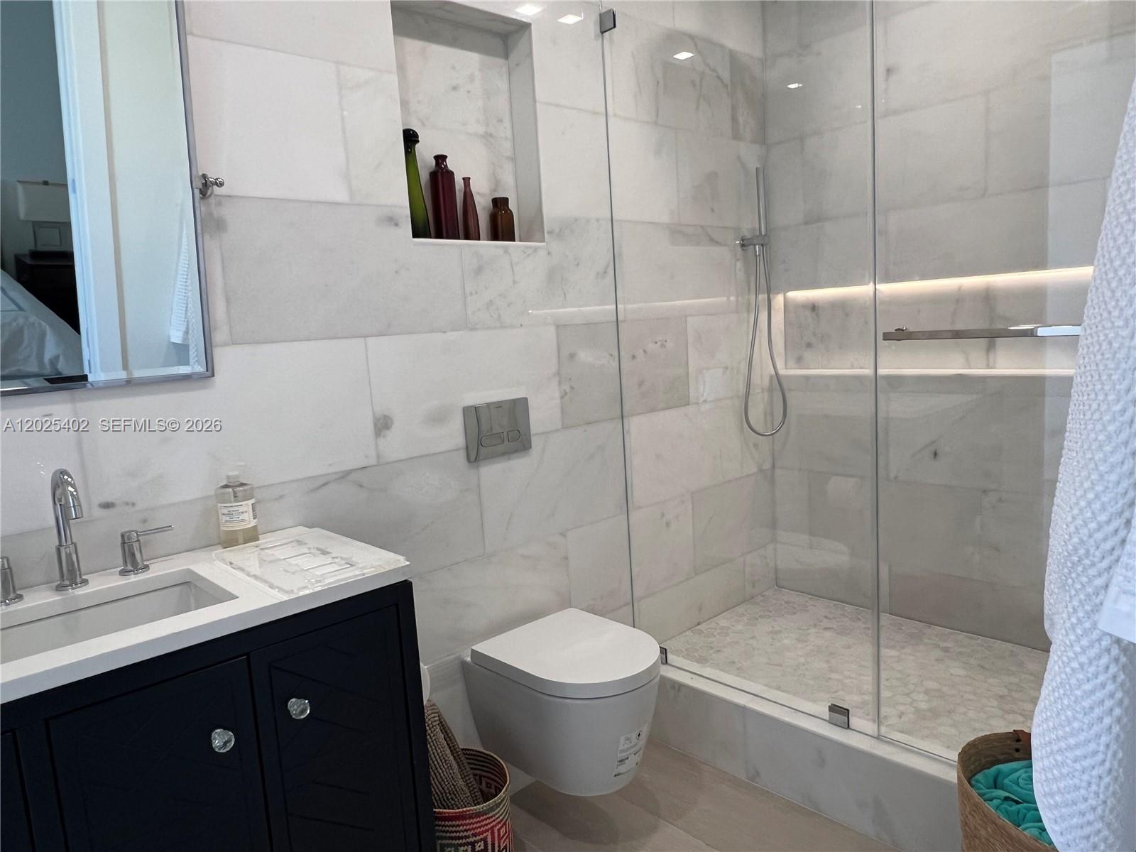 201 Crandon Blvd #642, Key Biscayne FL 33149