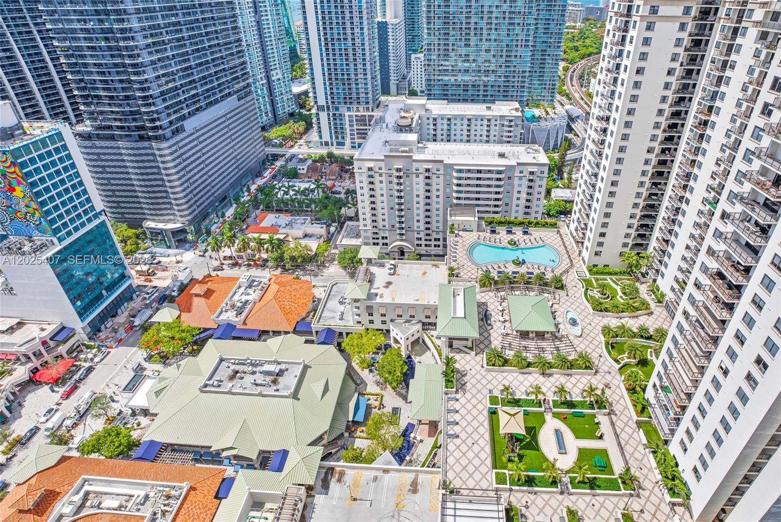 55 SW 9th St #3205, Miami FL 33130