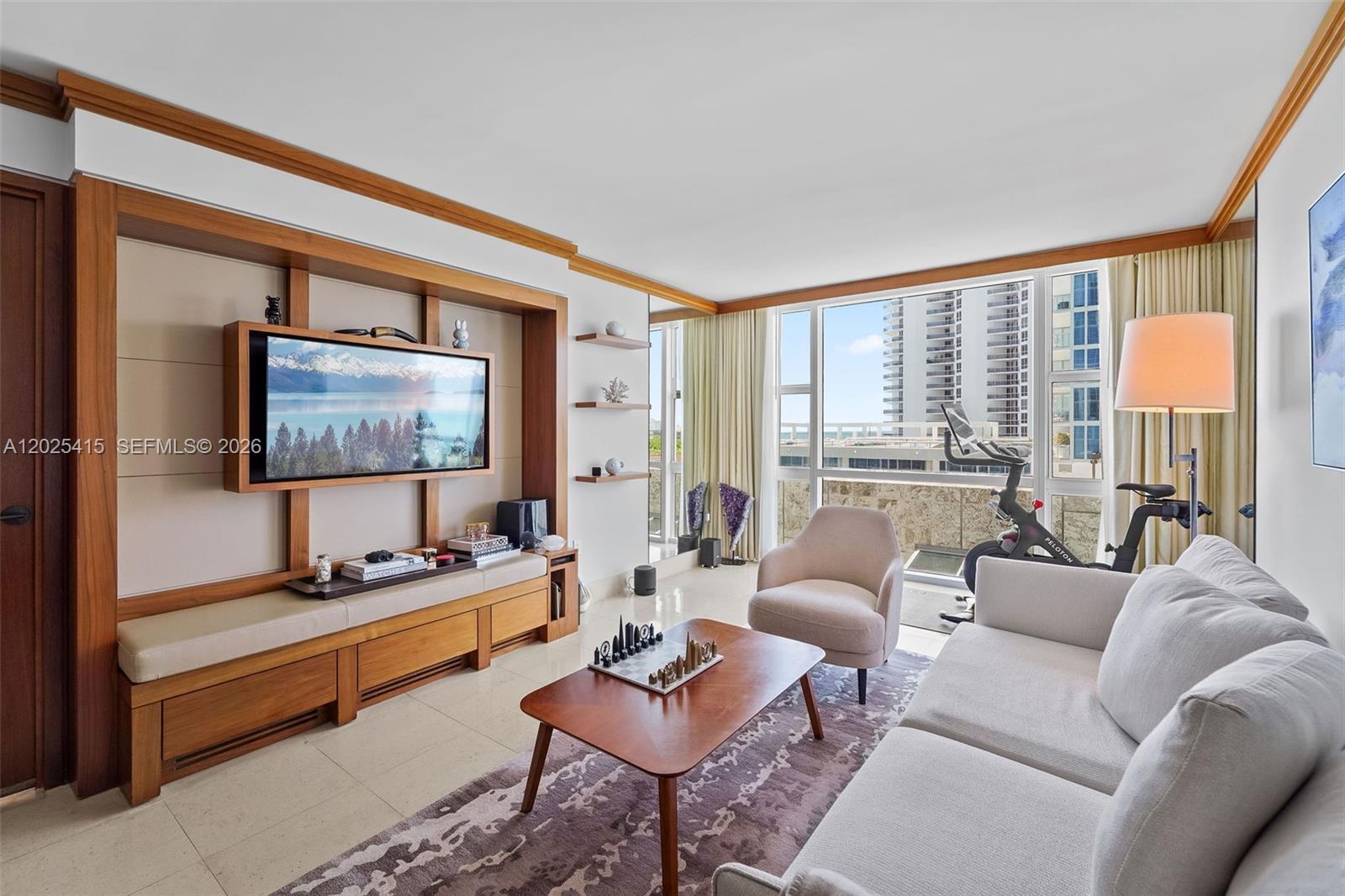 6801 Collins Ave #708, Miami Beach FL 33141