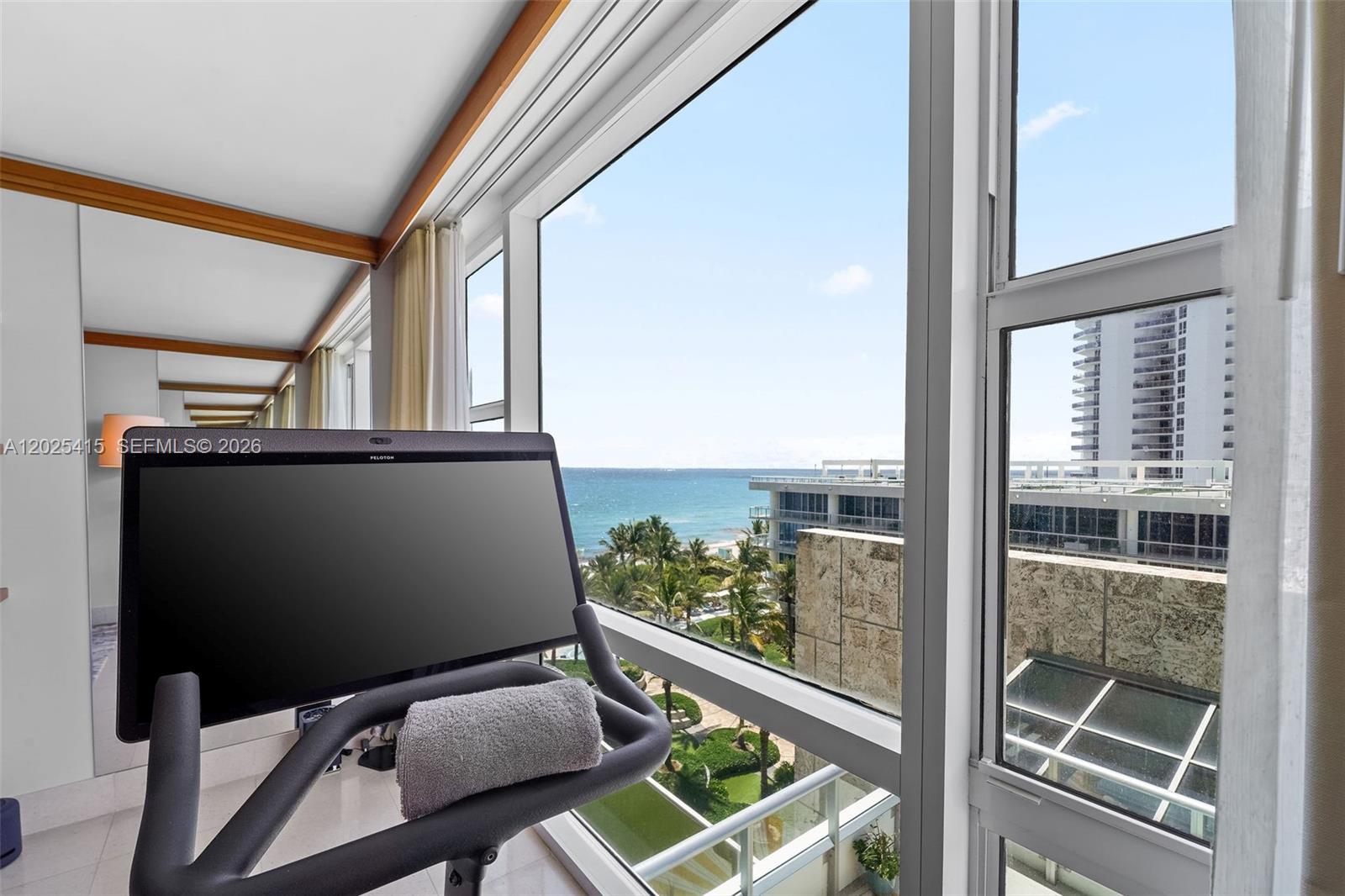 6801 Collins Ave #708, Miami Beach FL 33141