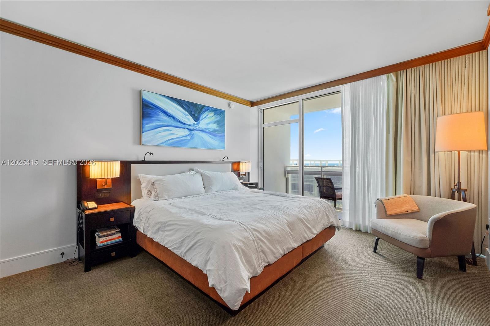 6801 Collins Ave #708, Miami Beach FL 33141