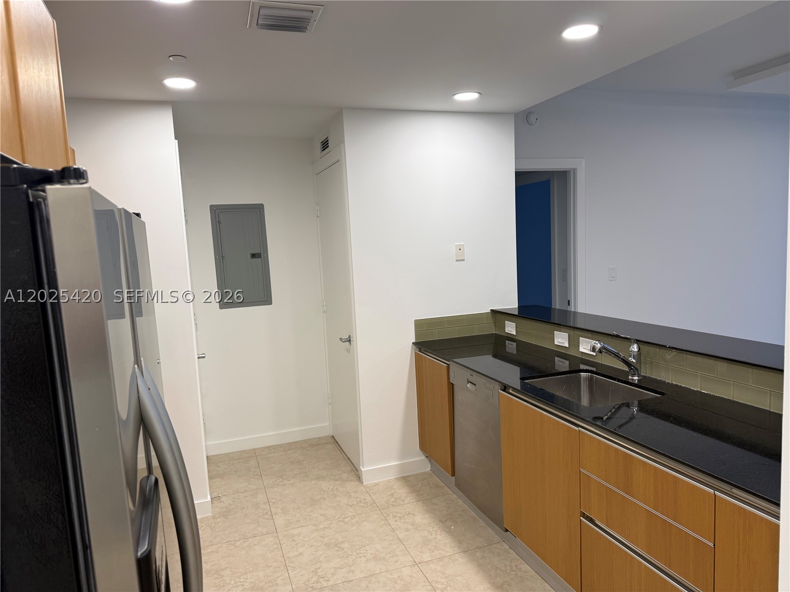 1050 SE Brickell Ave #1802, Miami FL 33131